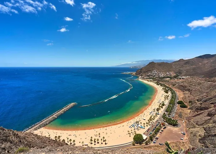 Recova Modern Family - Next To African Market Santa Cruz de Tenerife