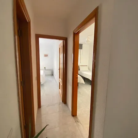 Recova Modern Family - Next To African Market Apartment *